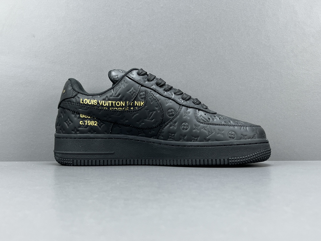 Lou**s x Nike Air Force 1 Low All Black Size: 38-46